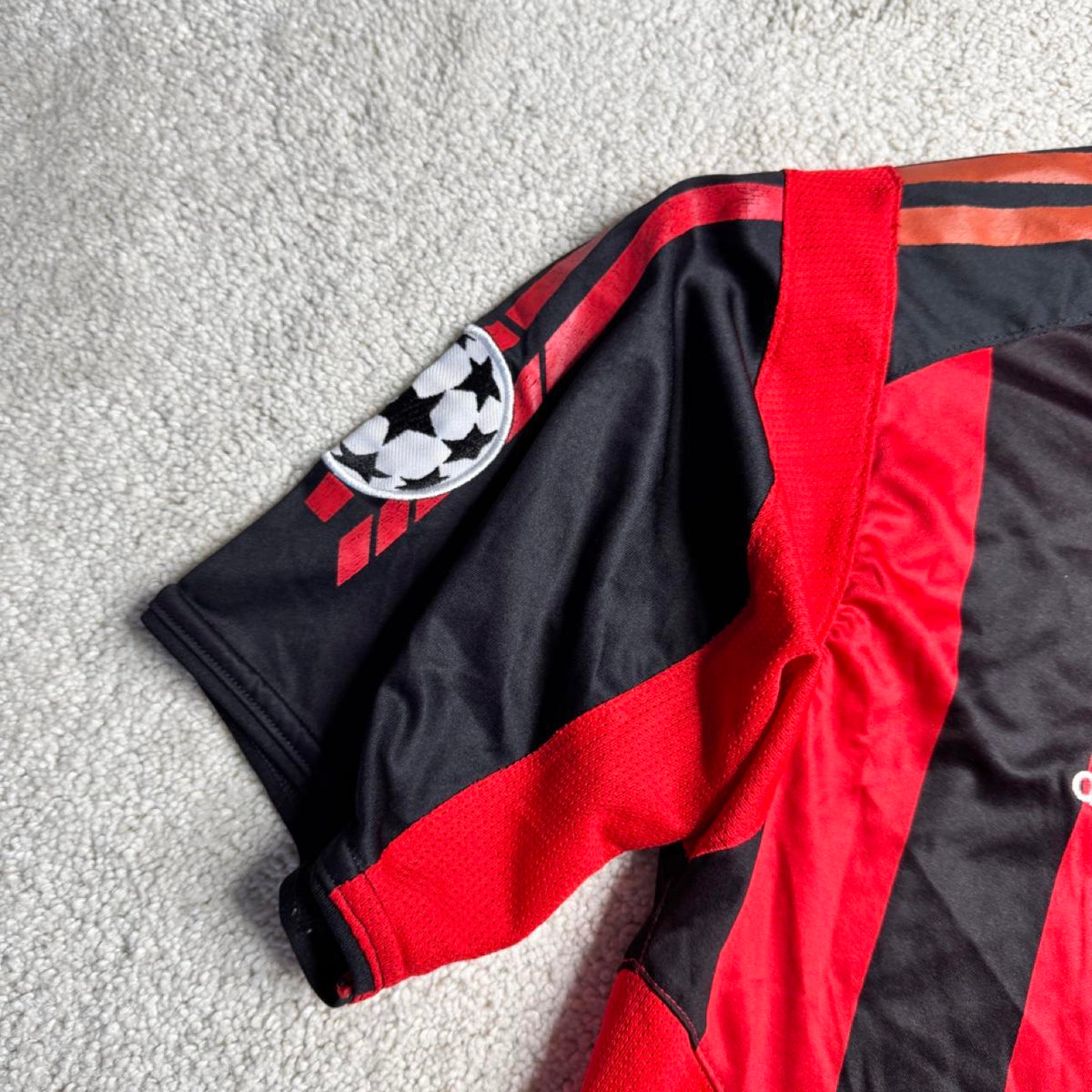 AC Milan 2003/2004 Home Jersey Number 7 (Size: Small)