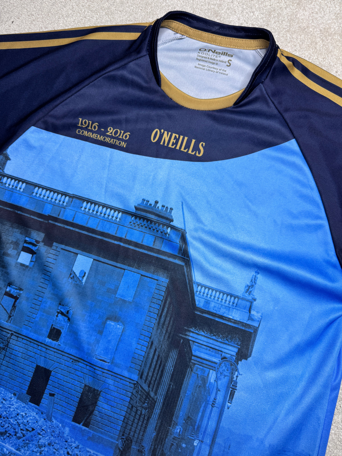 Dublin 1916 Commemorative Jersey - O'Neills GAA and hurling jersey - Jersey King - view 4