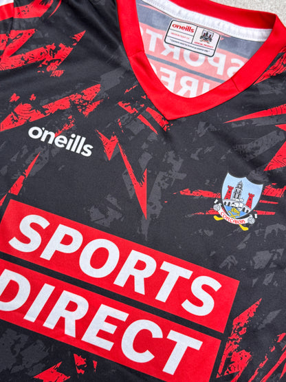 Cork GAA Training Tight Fit Jersey - O'Neills GAA and hurling jersey - Jersey King - view 4