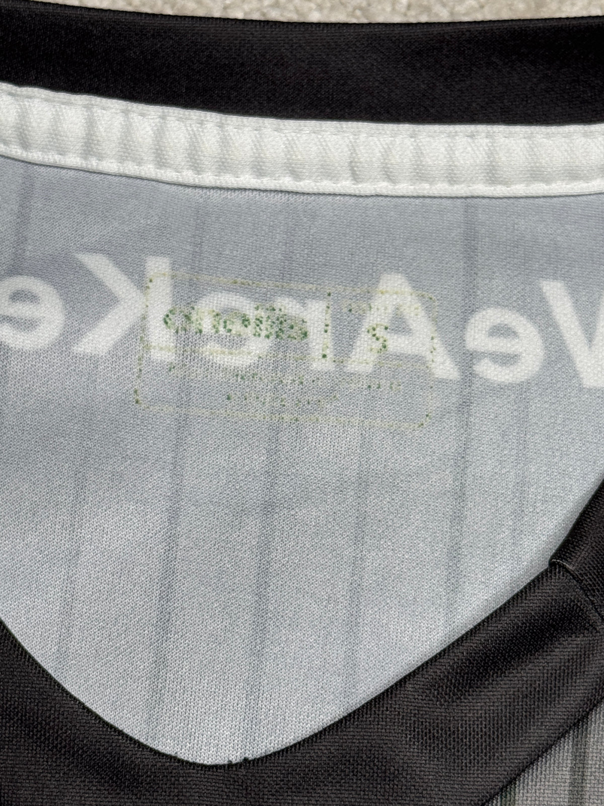 Kerry Training GAA Training Tight Fit Jersey - O'Neills GAA and hurling jersey - Jersey King - view 3