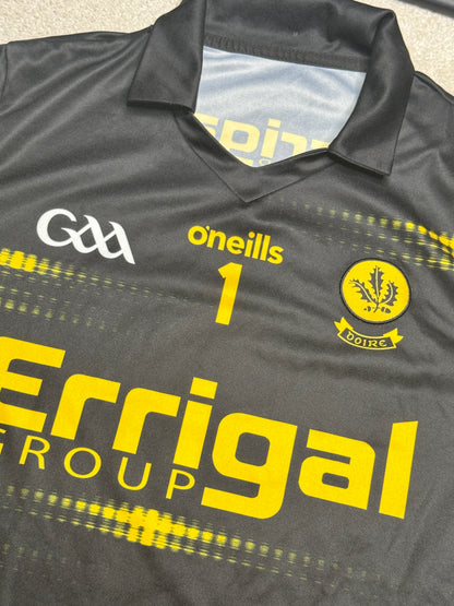2022 Derry GAA Goalkeeper Jersey Number 1 - O'Neills GAA and hurling jersey - Jersey King - view 4
