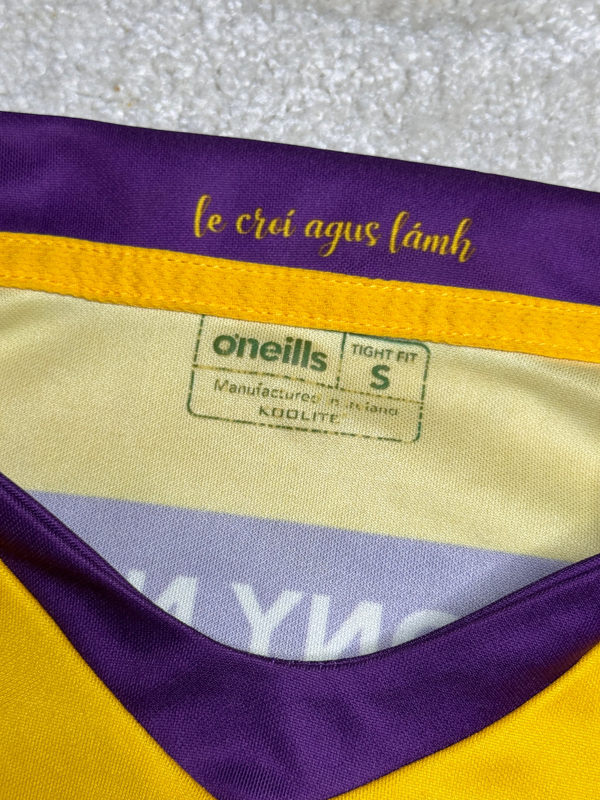 2020 Wexford Minor GAA Tight Fit Jersey Number 32 - O'Neills GAA and hurling jersey - Jersey King - view 3