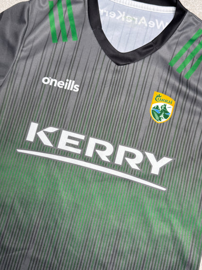 Kerry Training GAA Training Tight Fit Jersey - O'Neills GAA and hurling jersey - Jersey King - view 4