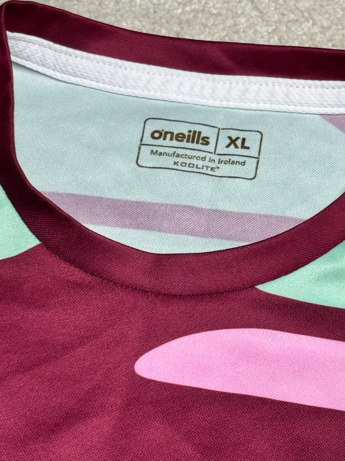 Galway United Football Training Jersey - O'Neills football jersey - Jersey King - view 3