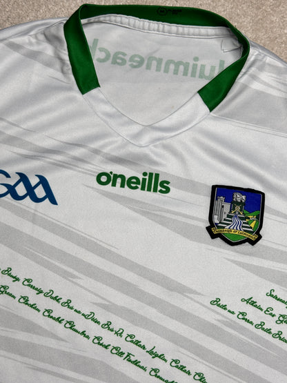 Tight Fit 2022 Limerick GAA Away Jersey - O'Neills GAA and hurling jersey - Jersey King - view 4