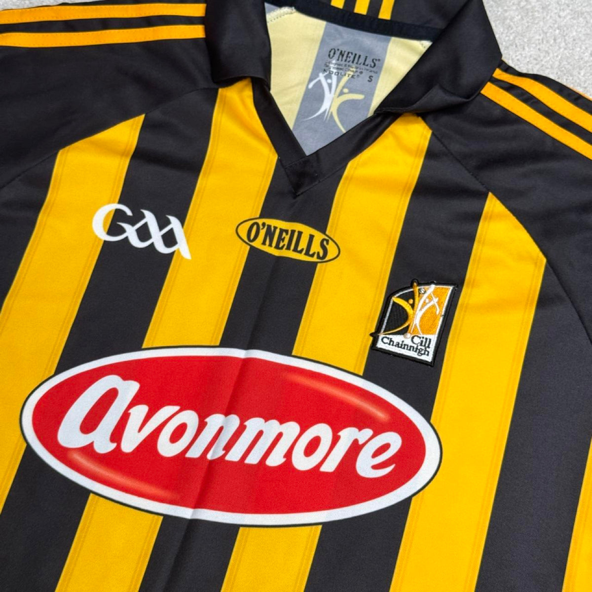 Kilkenny GAA 2011 Home Jersey (Size: Small)