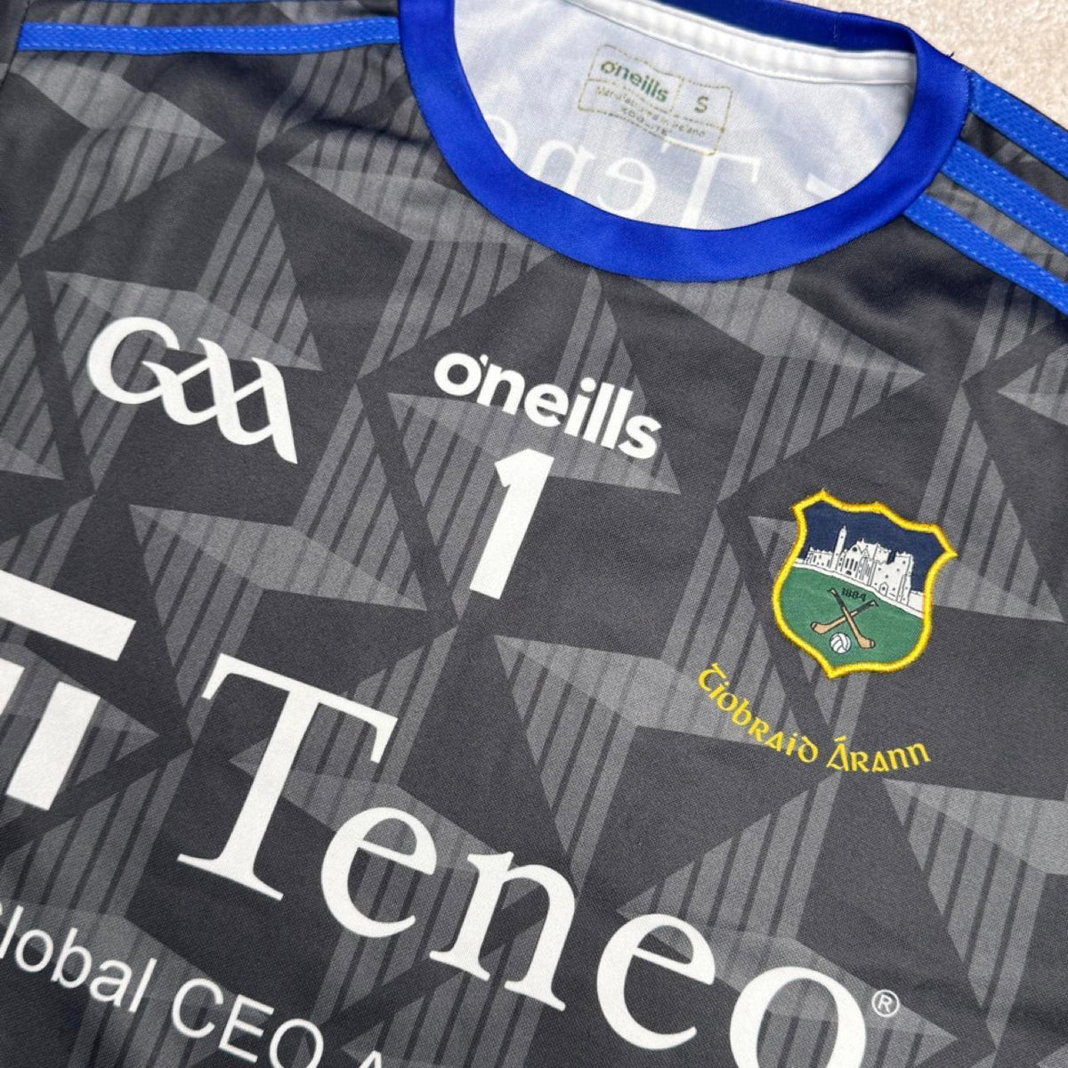 Geansaí Báireoir Thiobraid Árann 2019 Uimhir 1 (Méid: Beag)