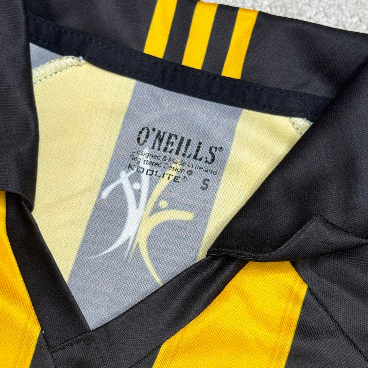 Kilkenny GAA 2011 Home Jersey - O'Neills GAA and hurling jersey - Jersey King - view 3