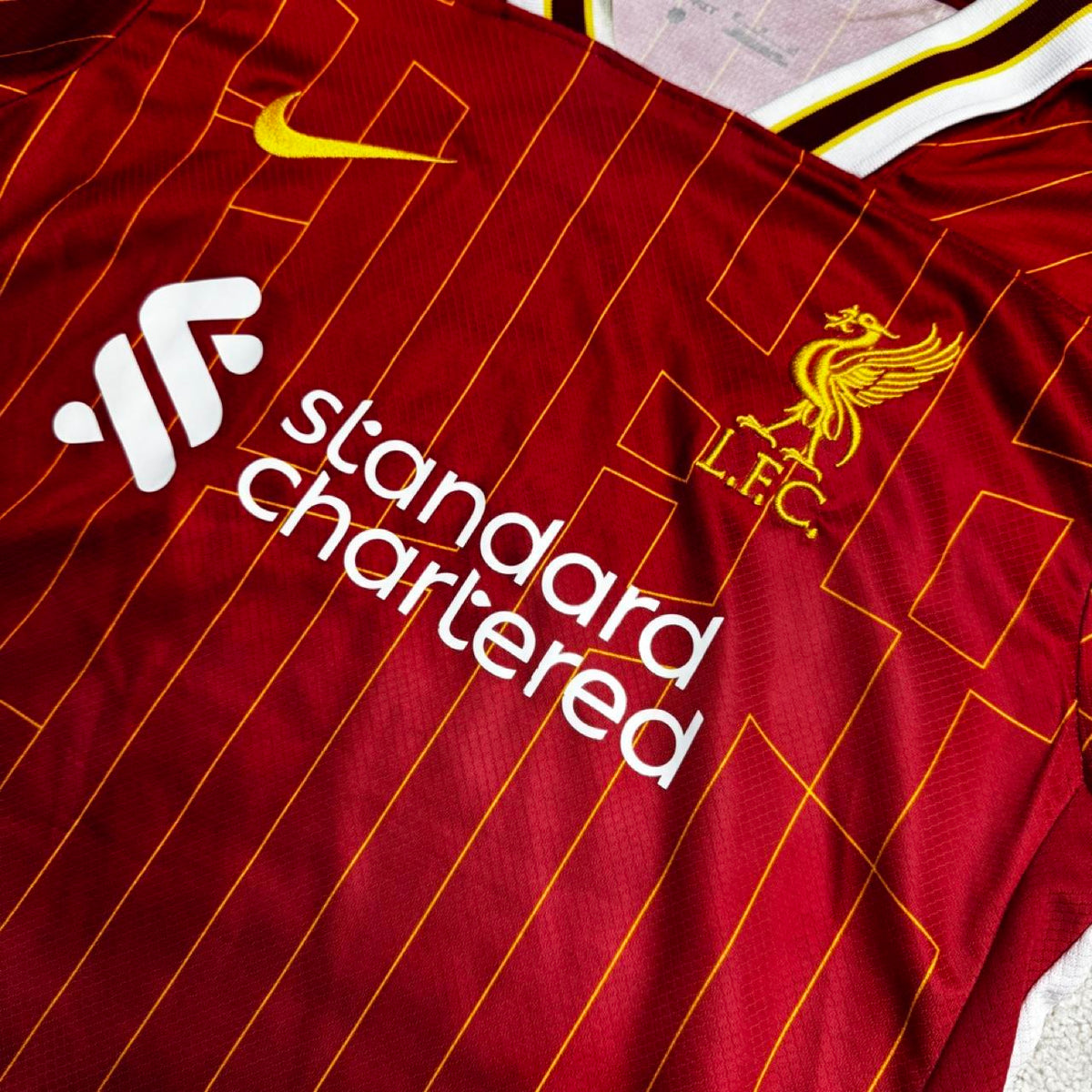Nike Liverpool FC Home Shirt Red (Size: Small)