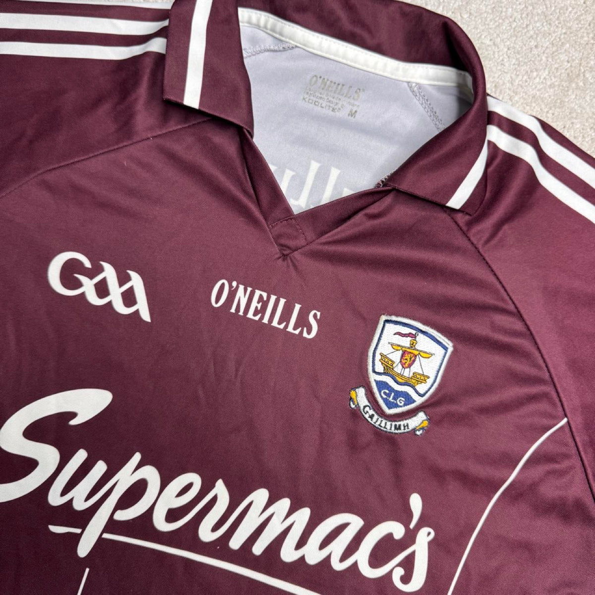 2010/2011 Galway GAA Hurling Jersey (Size: Medium)