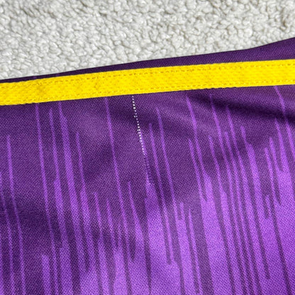 2017/2018 Wexford GAA Jersey (Size: Medium)